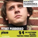 Vitaly Pisarenko en el Teatro Pérez Galdós al piano